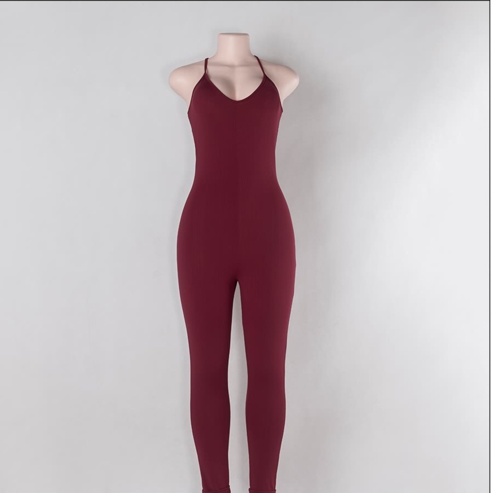 NEW! Form-fitting Jumpsuit / catsuit